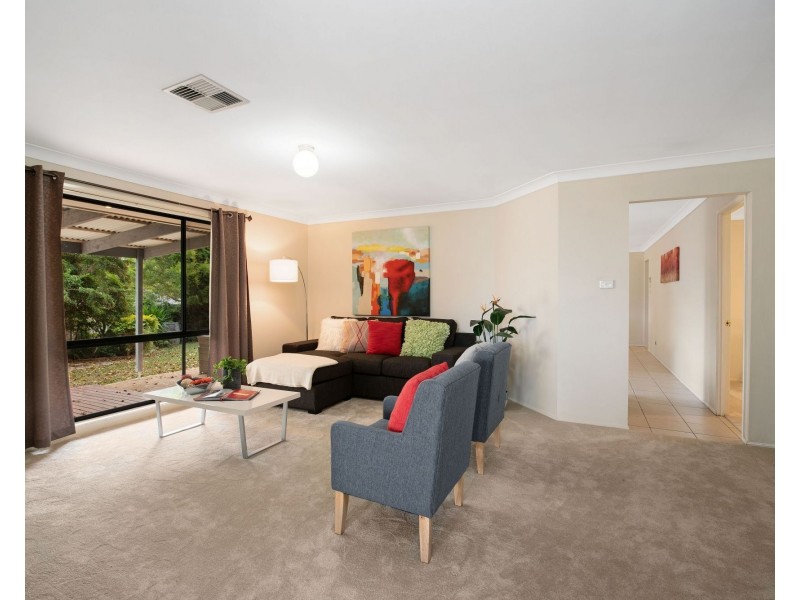 8 Stanley Close, Bolwarra Heights NSW 2320