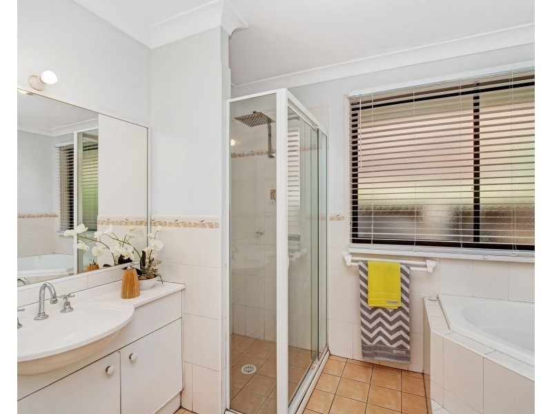 8 Stanley Close, Bolwarra Heights NSW 2320