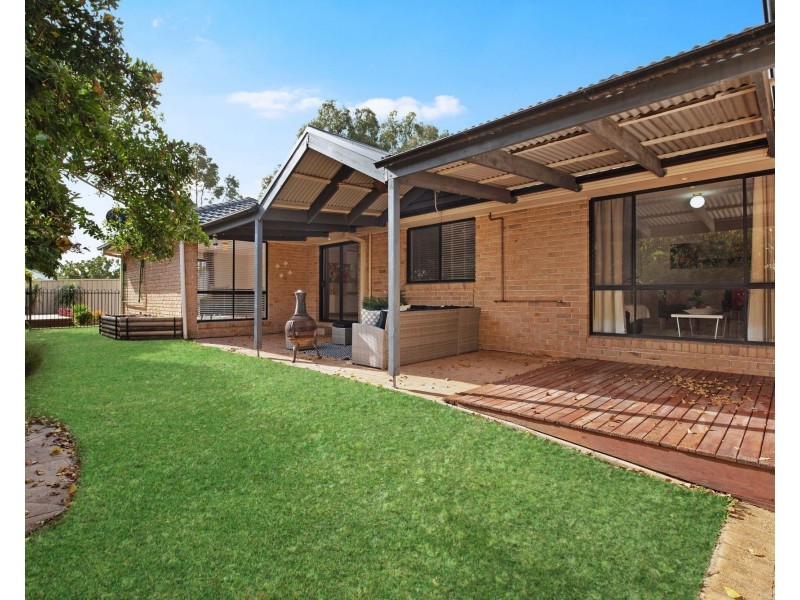 8 Stanley Close, Bolwarra Heights NSW 2320