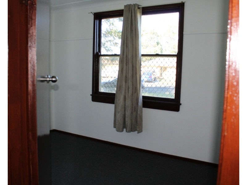 4 Bray Street, East Maitland NSW 2323