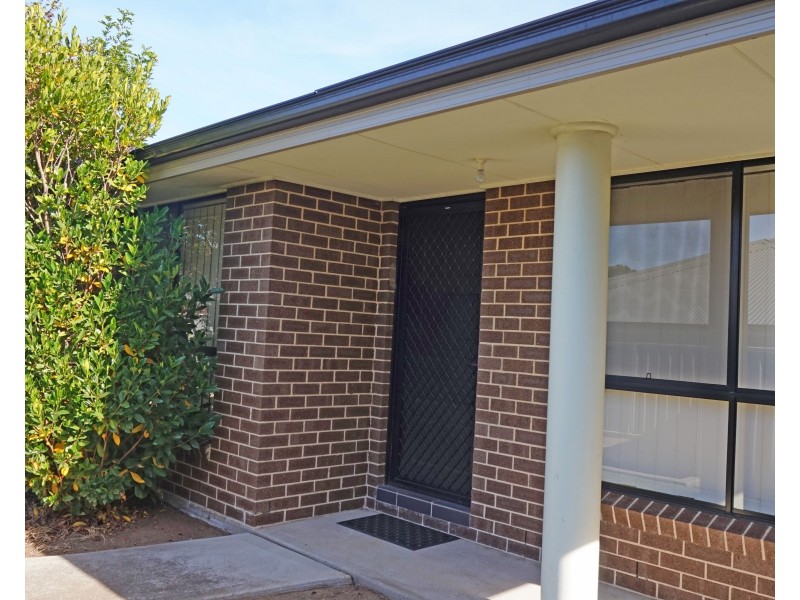 2B Lavinia Close, Tenambit NSW 2323