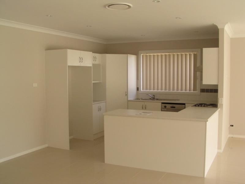 66 Canterbury Drive, Morpeth NSW 2321