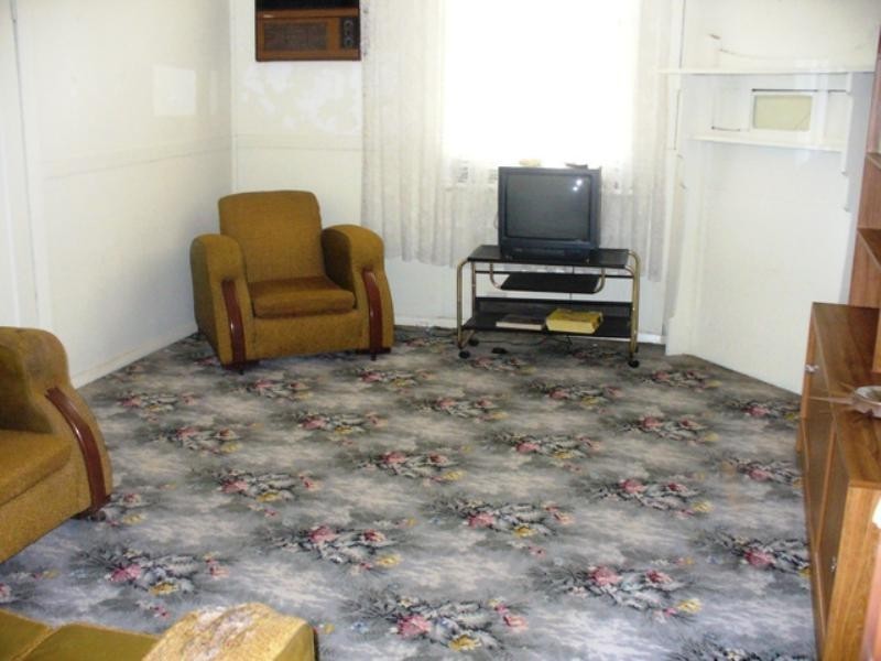 8 Price Street, East Maitland NSW 2323