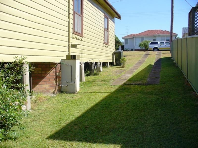 8 Price Street, East Maitland NSW 2323