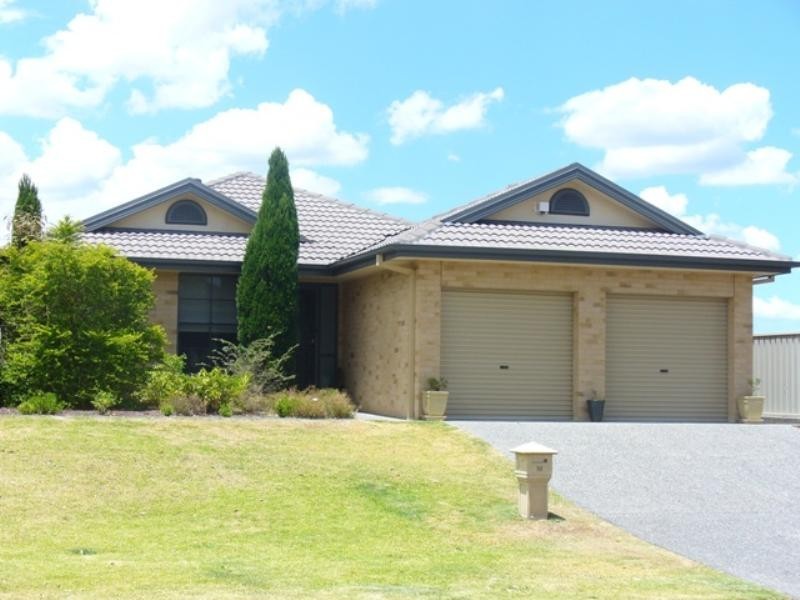 55 Ferraby Drive, Metford NSW 2323