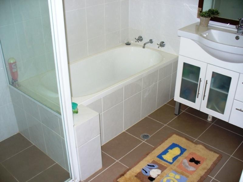 1 Maitland Vale Road, Bolwarra Heights NSW 2320