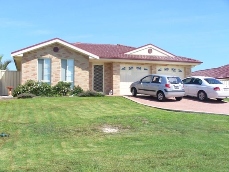 14 Sandalwood Avenue, Thornton NSW 2322
