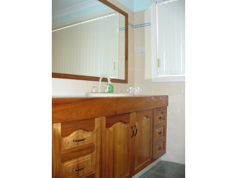 8 Worcester Drive, East Maitland NSW 2323