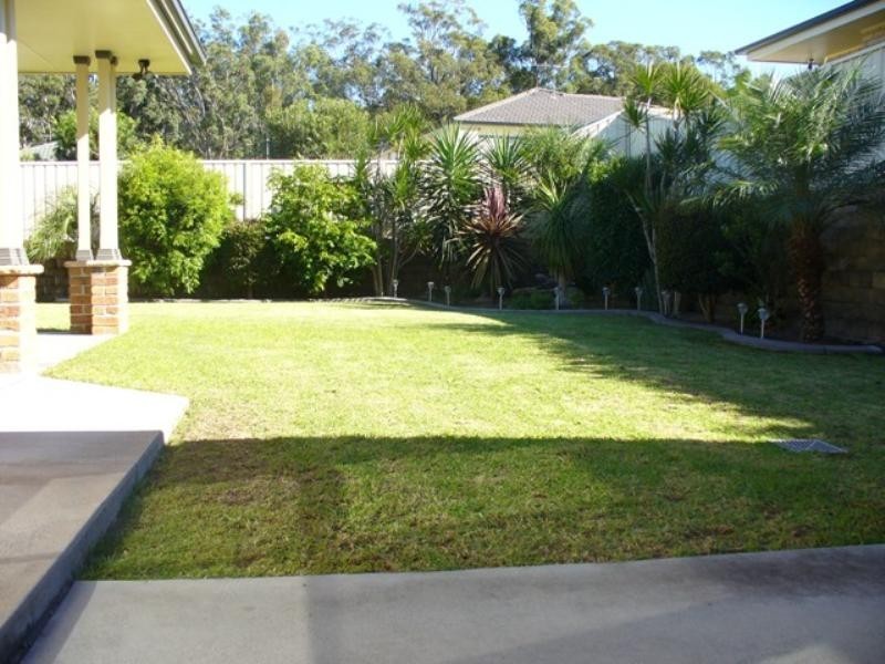 8 Worcester Drive, East Maitland NSW 2323