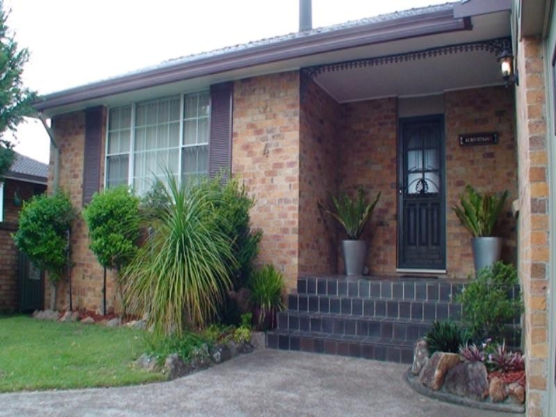 4 Foveaux Crescent, Metford NSW 2323