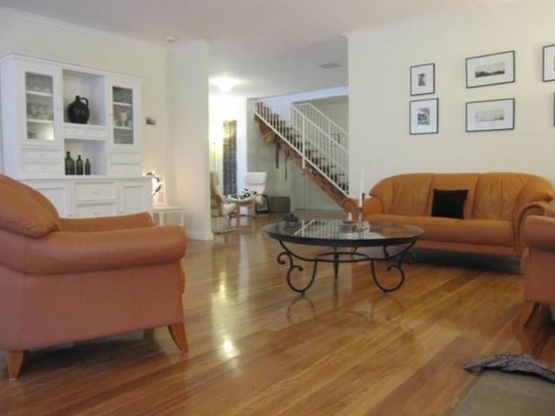 2 Regal Place, Seaham NSW 2324