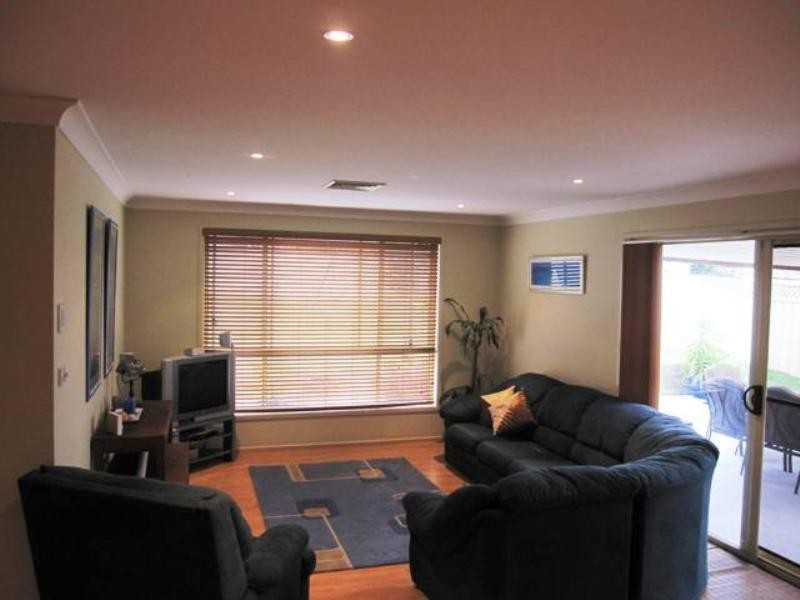 36 Canterbury Drive, Morpeth NSW 2321
