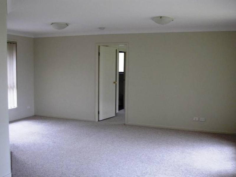 211 Aberglasslyn Road, Aberglasslyn NSW 2320