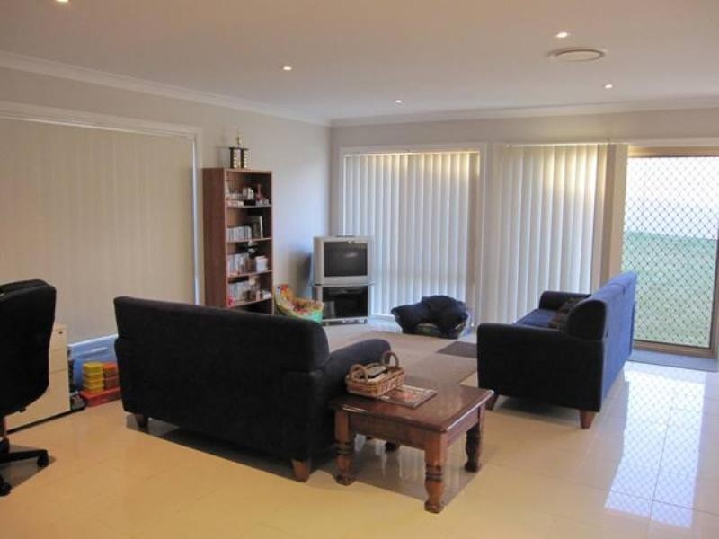 66 Canterbury Drive, Morpeth NSW 2321