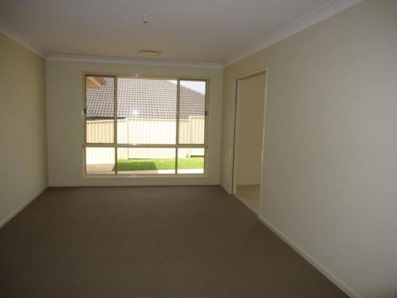 51 Canterbury Drive, Morpeth NSW 2321