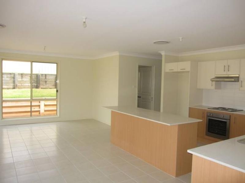 51 Canterbury Drive, Morpeth NSW 2321