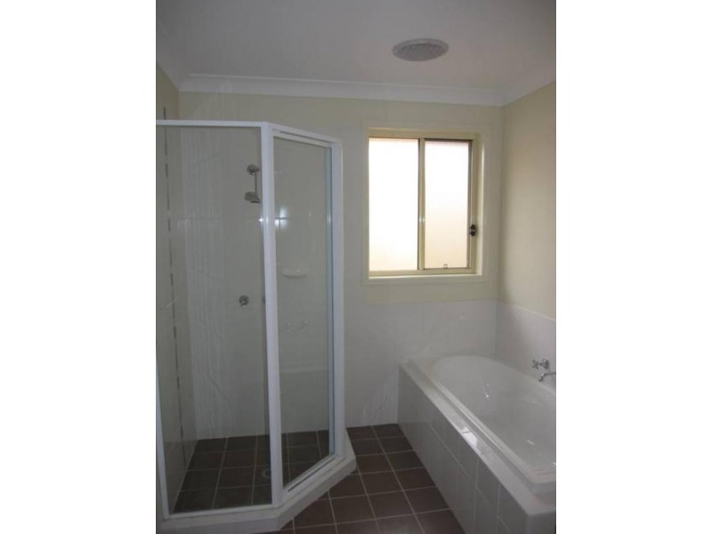 51 Canterbury Drive, Morpeth NSW 2321