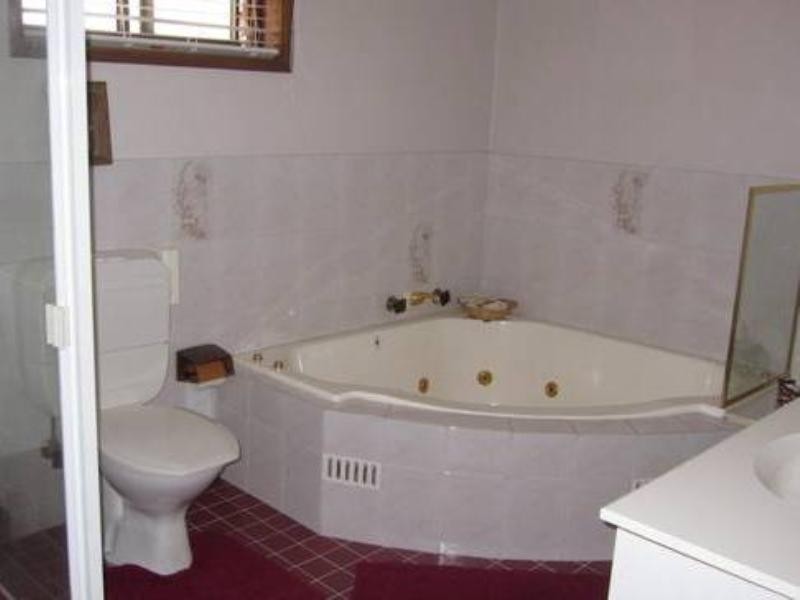 18 Dutton Street, Metford NSW 2323