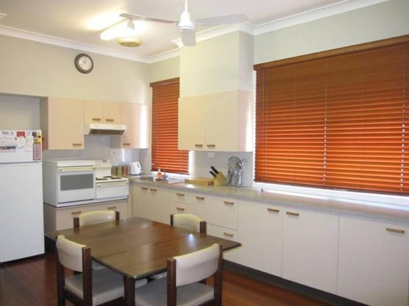30 Collinson Street, Tenambit NSW 2323
