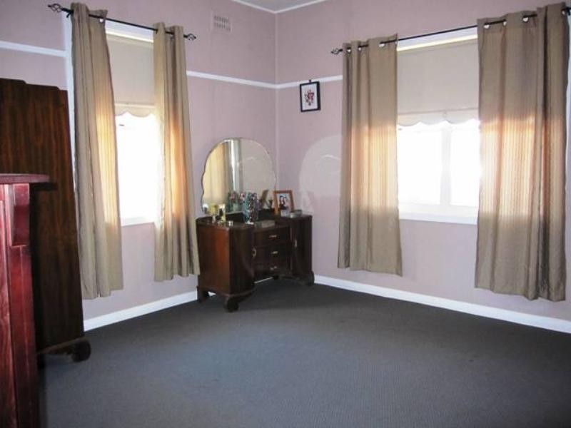 30 Collinson Street, Tenambit NSW 2323