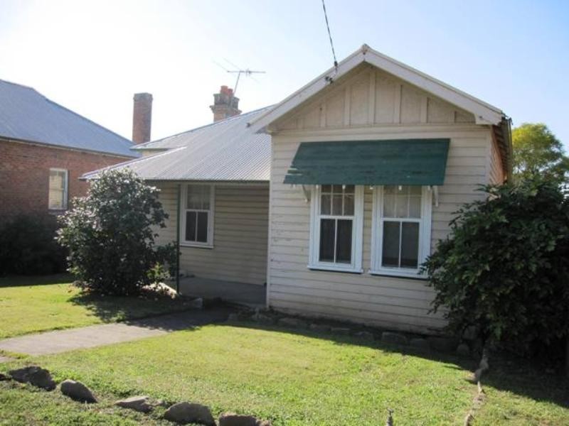 99 Regent Street, Maitland NSW 2320