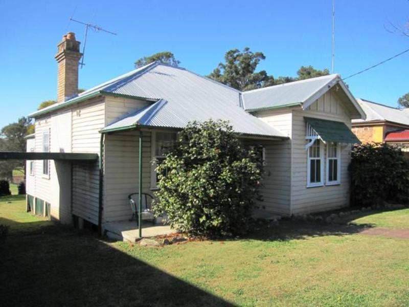 99 Regent Street, Maitland NSW 2320