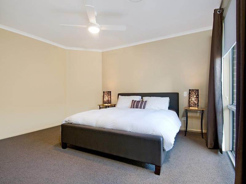 11 Fernleigh Avenue, Aberglasslyn NSW 2320