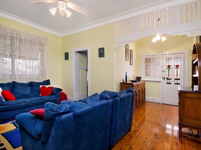 1 Charles Street, East Maitland NSW 2323