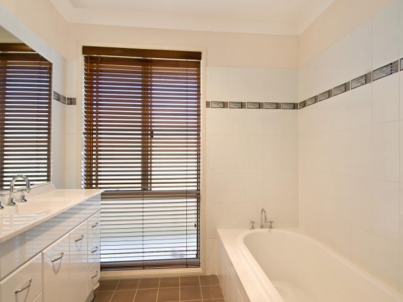 75 Budgeree Drive, Aberglasslyn NSW 2320