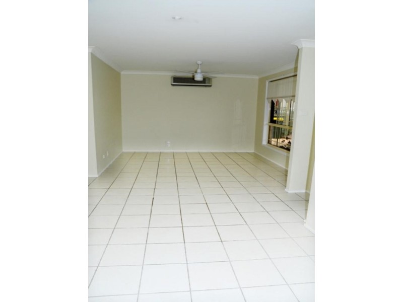 14 Carroll Avenue, Aberglasslyn NSW 2320