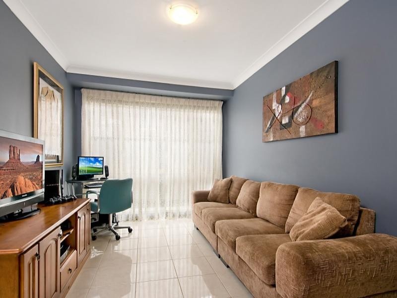 136 Weblands Street, Aberglasslyn NSW 2320