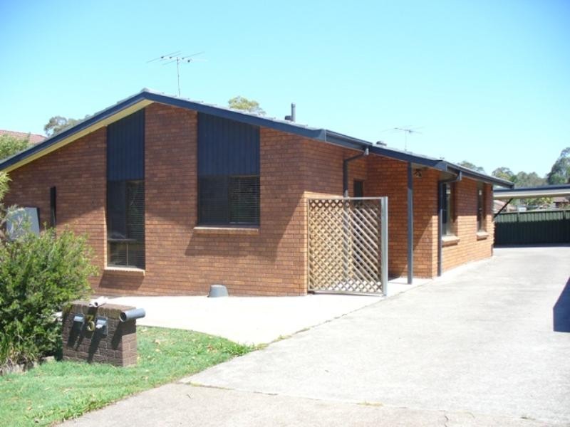 2/3 Lobelia Close, Metford NSW 2323