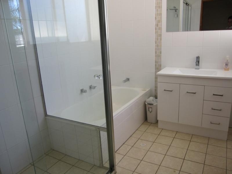 16 Chelmsford Drive, Metford NSW 2323