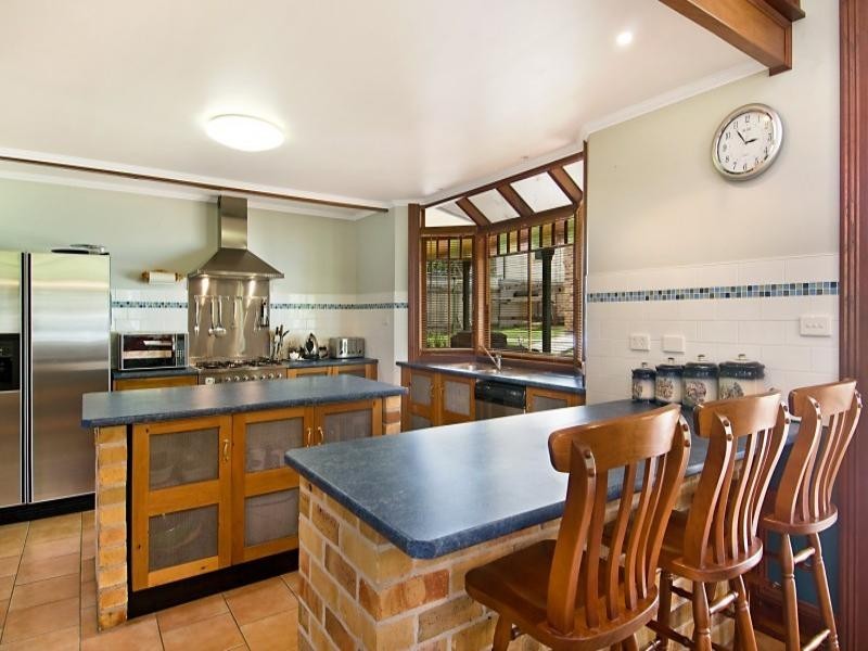 18 Raymond Terrace Road, East Maitland NSW 2323