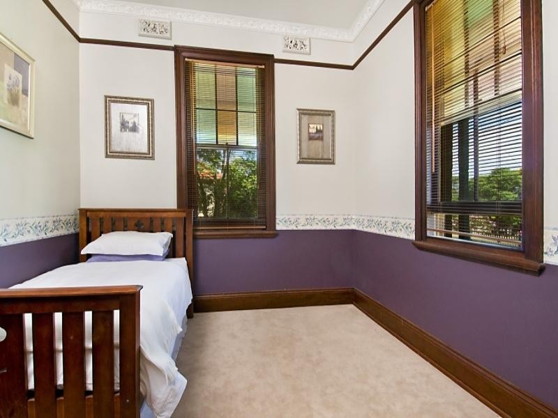 18 Raymond Terrace Road, East Maitland NSW 2323