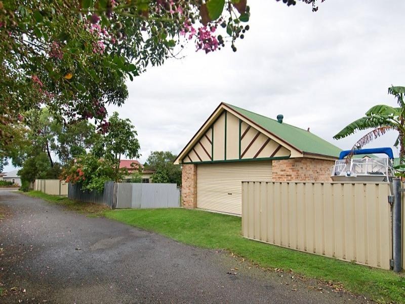 18 Raymond Terrace Road, East Maitland NSW 2323