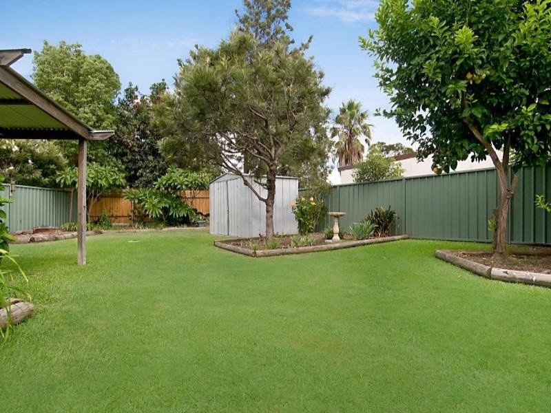 11 Ronald Street, Tenambit NSW 2323