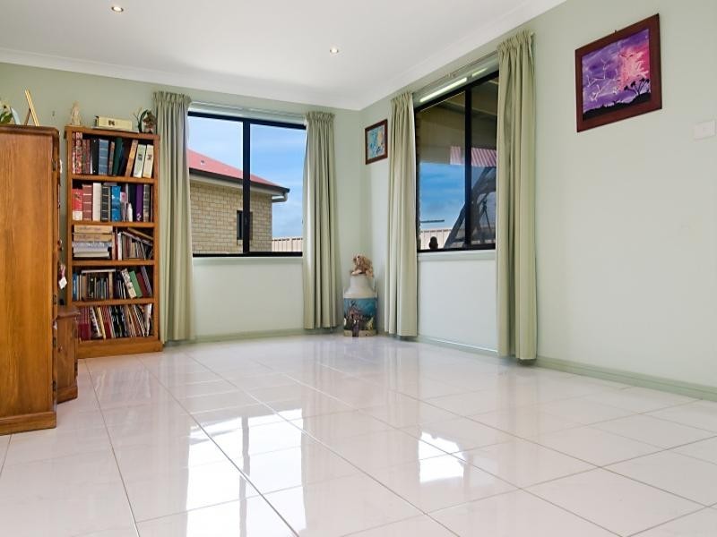 23 Elkin Close, Raworth NSW 2321