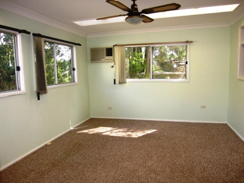 42 Goldingham Street, Tenambit NSW 2323