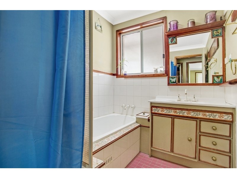 104 Chelmsford Drive, Metford NSW 2323