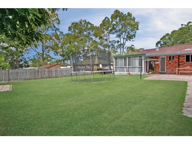 104 Chelmsford Drive, Metford NSW 2323