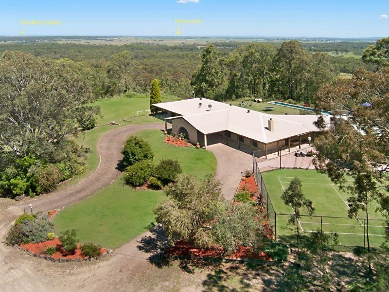 3 Giles Road, Seaham NSW 2324