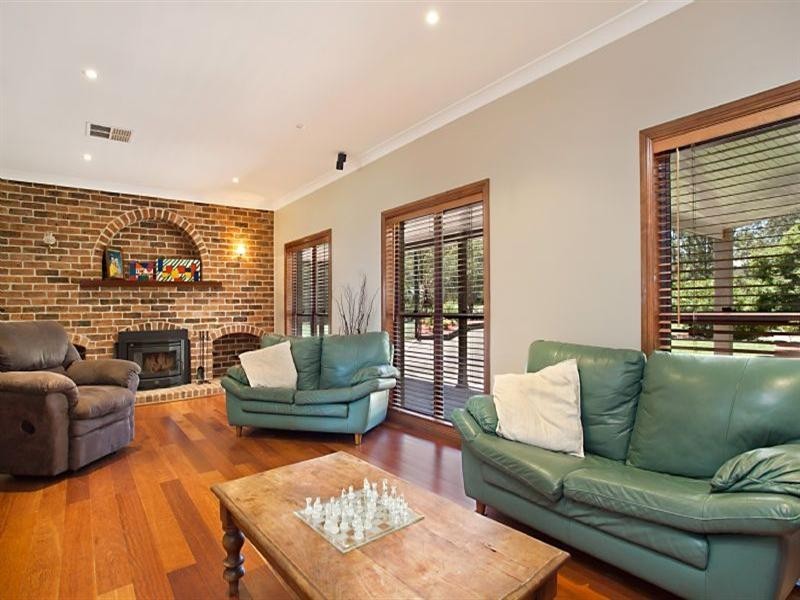 3 Giles Road, Seaham NSW 2324