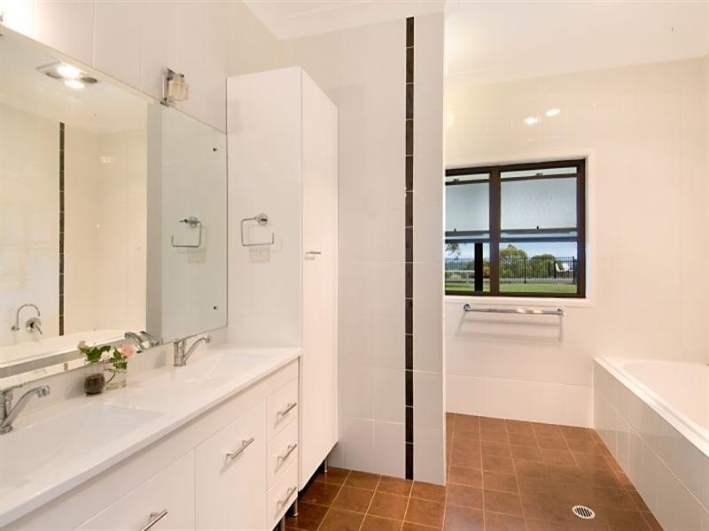 3 Giles Road, Seaham NSW 2324