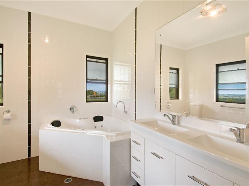 3 Giles Road, Seaham NSW 2324