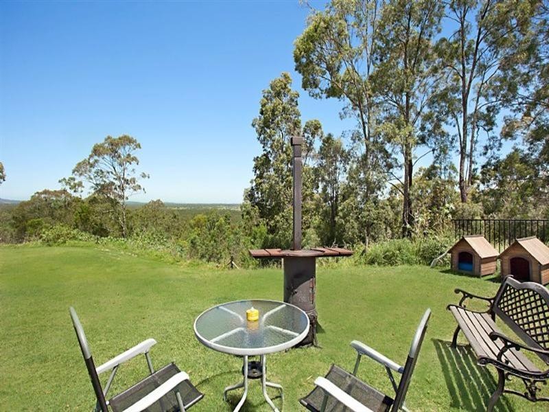 3 Giles Road, Seaham NSW 2324