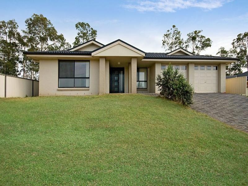 30 Nicolena Crescent, Rutherford NSW 2320