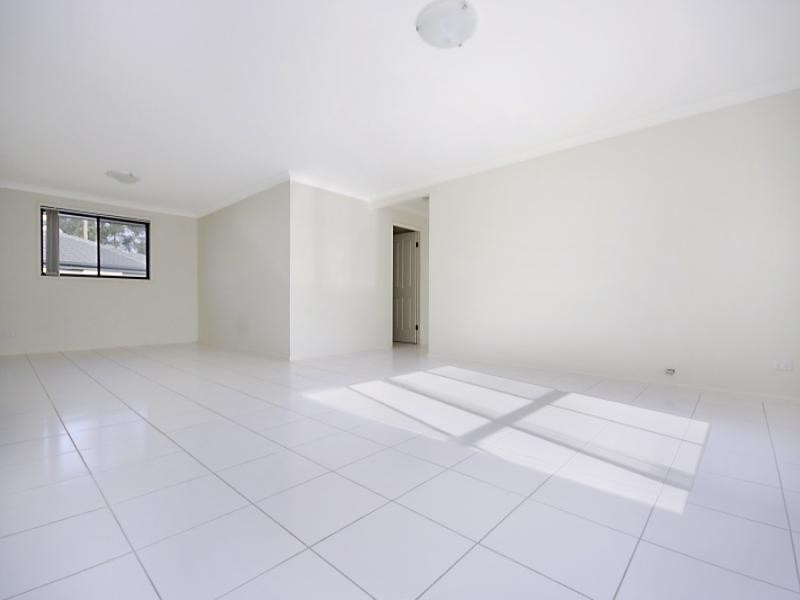 30 Nicolena Crescent, Rutherford NSW 2320