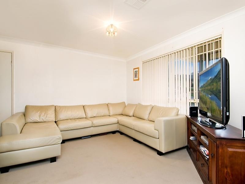 18 Carroll Avenue, Rutherford NSW 2320