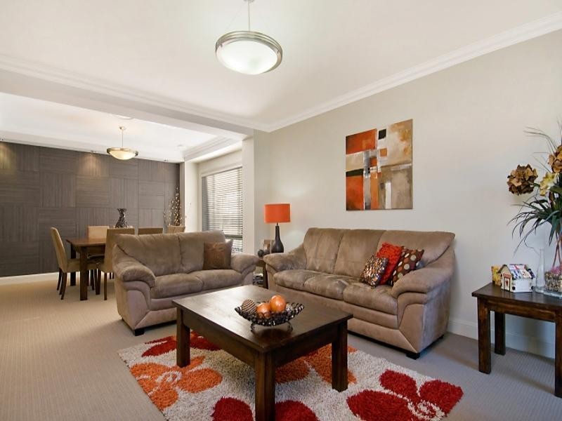 10 Upington Drive, East Maitland NSW 2323